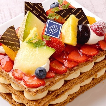 ホールケーキ